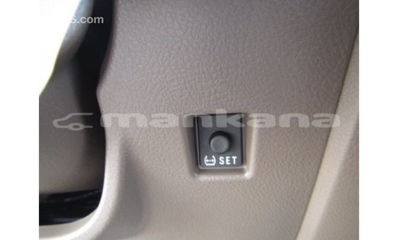 Buy Import Toyota Land Cruiser White Car in Import - Dubai in Abhasia Buy Import Toyota Land Cruiser White Car in Import - Dubai in Abhasia