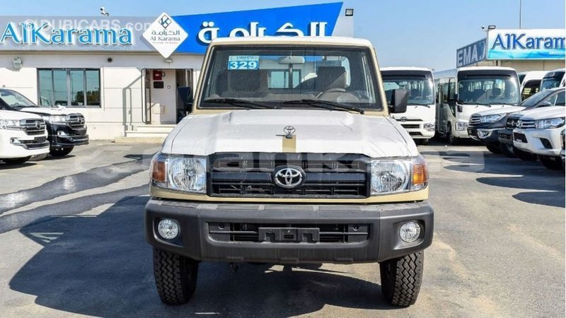 Big with watermark toyota land cruiser abhasia import dubai 2735