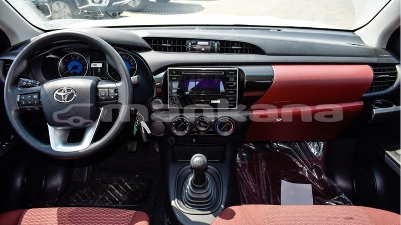 Big with watermark toyota hilux abhasia import dubai 2736