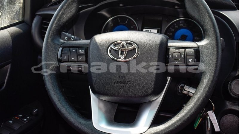 Big with watermark toyota hilux abhasia import dubai 2736