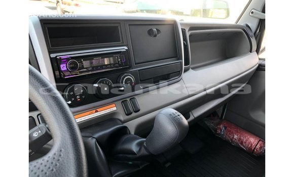 Buy Import Mitsubishi Carisma White Car in Import - Dubai in Abhasia Buy Import Mitsubishi Carisma White Car in Import - Dubai in Abhasia