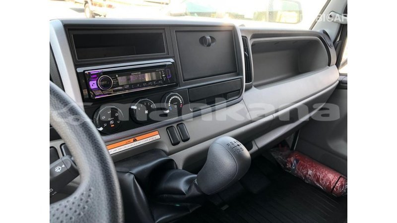 Big with watermark mitsubishi carisma abhasia import dubai 2743