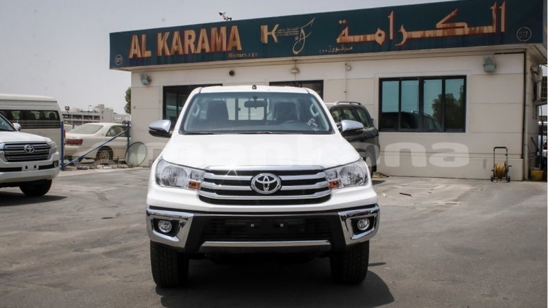 Big with watermark toyota hilux abhasia import dubai 2744