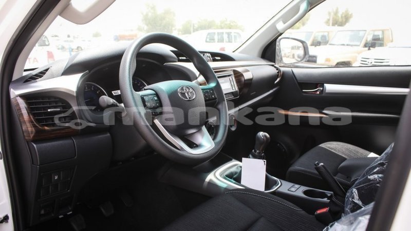 Big with watermark toyota hilux abhasia import dubai 2744