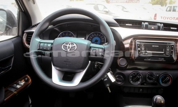 Buy Import Toyota Hilux White Car in Import - Dubai in Abhasia Buy Import Toyota Hilux White Car in Import - Dubai in Abhasia