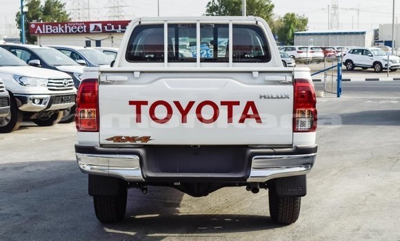Buy Import Toyota Hilux White Car in Import - Dubai in Abhasia Buy Import Toyota Hilux White Car in Import - Dubai in Abhasia