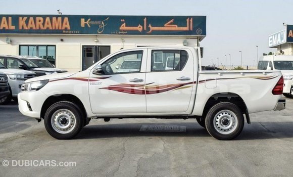 Buy Import Toyota Hilux White Car in Import - Dubai in Abhasia Buy Import Toyota Hilux White Car in Import - Dubai in Abhasia