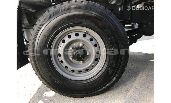 Buy Import Toyota Land Cruiser White Car in Import - Dubai in Abhasia Buy Import Toyota Land Cruiser White Car in Import - Dubai in Abhasia