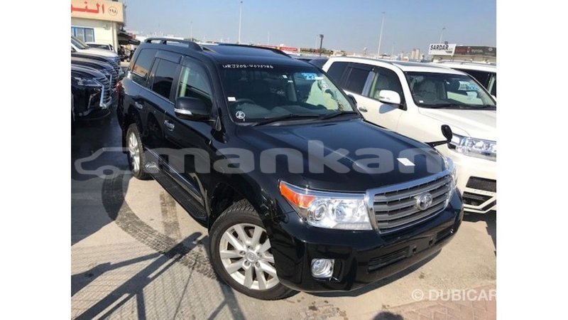 Big with watermark toyota land cruiser abhasia import dubai 2761
