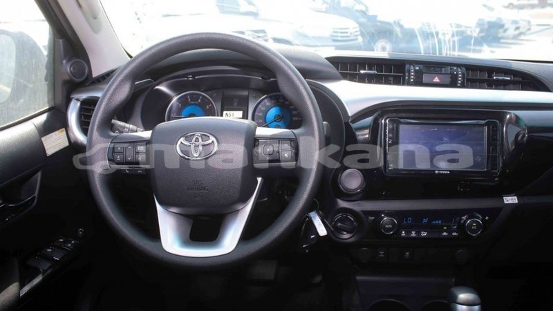 Big with watermark toyota hilux abhasia import dubai 2762