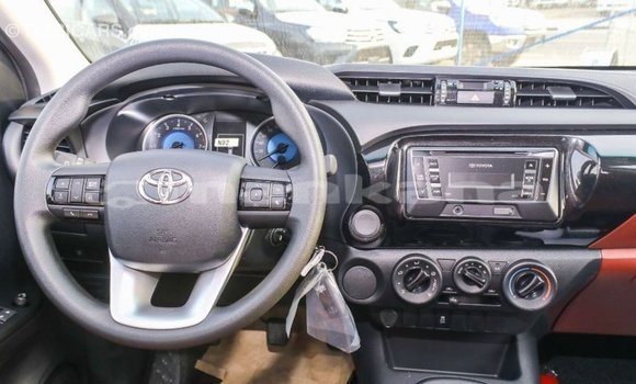 Buy Import Toyota Hilux White Car in Import - Dubai in Abhasia Buy Import Toyota Hilux White Car in Import - Dubai in Abhasia