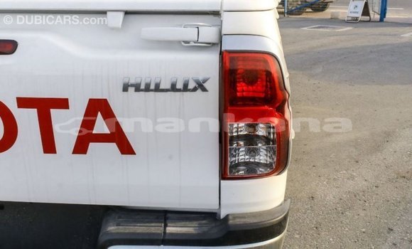 Buy Import Toyota Hilux White Car in Import - Dubai in Abhasia Buy Import Toyota Hilux White Car in Import - Dubai in Abhasia