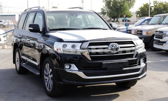 Buy Import Toyota Land Cruiser Black Car in Import - Dubai in Abhasia Buy Import Toyota Land Cruiser Black Car in Import - Dubai in Abhasia