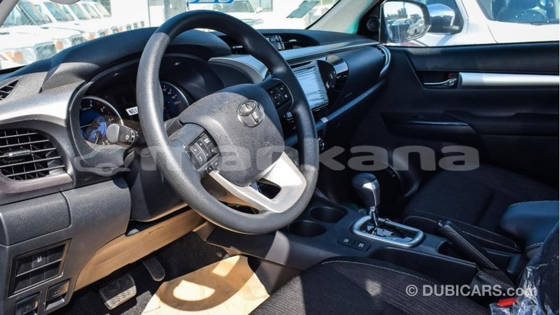 Big with watermark toyota hilux abhasia import dubai 2768