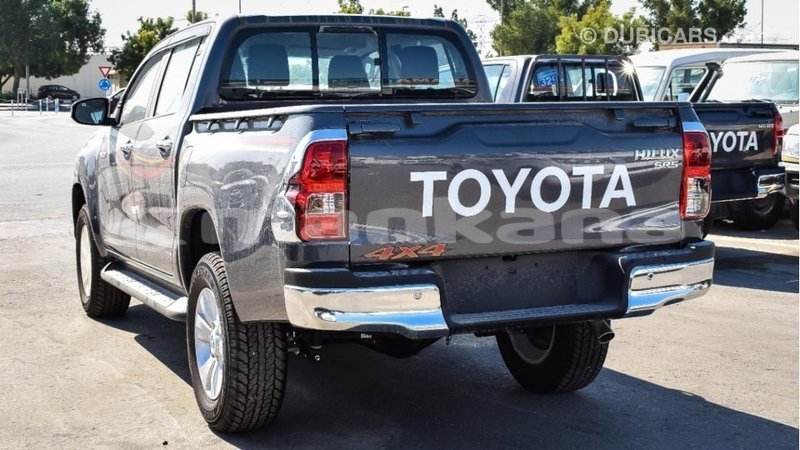 Big with watermark toyota hilux abhasia import dubai 2768