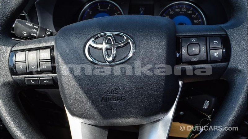 Big with watermark toyota hilux abhasia import dubai 2768