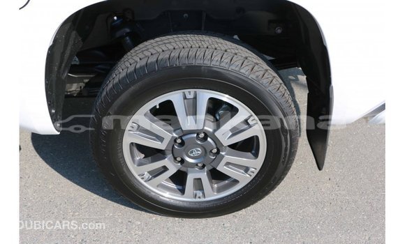Buy Import Toyota Tundra White Car in Import - Dubai in Abhasia Buy Import Toyota Tundra White Car in Import - Dubai in Abhasia