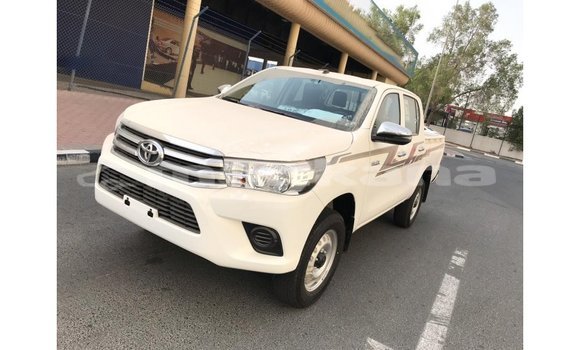 Buy Import Toyota Hilux White Car in Import - Dubai in Abhasia Buy Import Toyota Hilux White Car in Import - Dubai in Abhasia