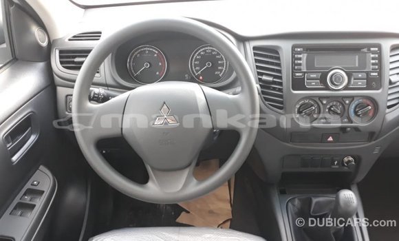 Buy Import Mitsubishi L200 White Car in Import - Dubai in Abhasia Buy Import Mitsubishi L200 White Car in Import - Dubai in Abhasia