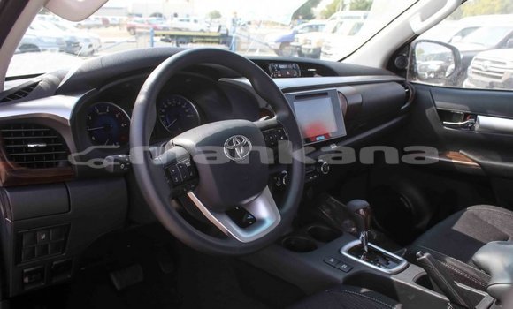 Buy Import Toyota Hilux White Car in Import - Dubai in Abhasia Buy Import Toyota Hilux White Car in Import - Dubai in Abhasia