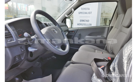 Buy Import Toyota Hiace White Car in Import - Dubai in Abhasia Buy Import Toyota Hiace White Car in Import - Dubai in Abhasia