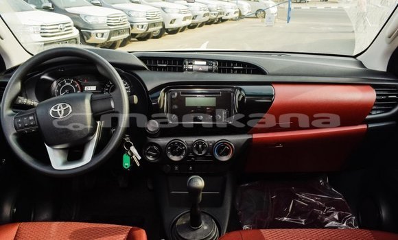 Buy Import Toyota Hilux White Car in Import - Dubai in Abhasia Buy Import Toyota Hilux White Car in Import - Dubai in Abhasia