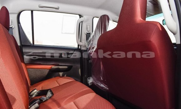 Buy Import Toyota Hilux White Car in Import - Dubai in Abhasia Buy Import Toyota Hilux White Car in Import - Dubai in Abhasia
