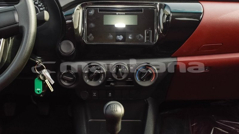 Big with watermark toyota hilux abhasia import dubai 2783