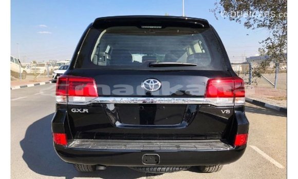Buy Import Toyota Land Cruiser Black Car in Import - Dubai in Abhasia Buy Import Toyota Land Cruiser Black Car in Import - Dubai in Abhasia
