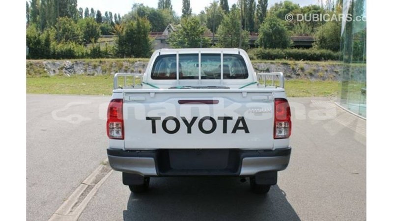 Big with watermark toyota hilux abhasia import dubai 2790