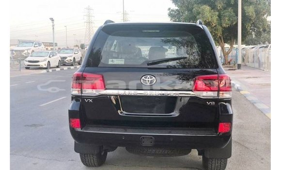 Buy Import Toyota Land Cruiser Black Car in Import - Dubai in Abhasia Buy Import Toyota Land Cruiser Black Car in Import - Dubai in Abhasia