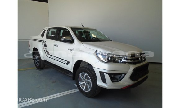 Buy Import Toyota Hilux White Car in Import - Dubai in Abhasia Buy Import Toyota Hilux White Car in Import - Dubai in Abhasia