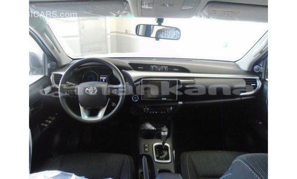 Buy Import Toyota Hilux White Car in Import - Dubai in Abhasia Buy Import Toyota Hilux White Car in Import - Dubai in Abhasia