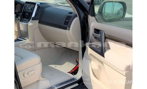 Buy Import Toyota Land Cruiser Black Car in Import - Dubai in Abhasia Buy Import Toyota Land Cruiser Black Car in Import - Dubai in Abhasia