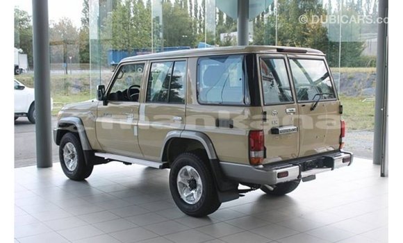 Buy Import Toyota Land Cruiser Beige Car in Import - Dubai in Abhasia Buy Import Toyota Land Cruiser Beige Car in Import - Dubai in Abhasia
