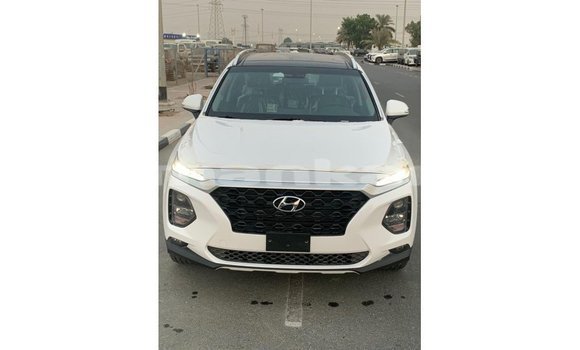 Buy Import Hyundai Santa Fe White Car in Import - Dubai in Abhasia Buy Import Hyundai Santa Fe White Car in Import - Dubai in Abhasia