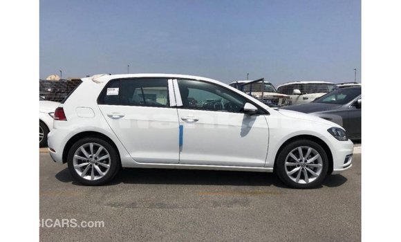 Buy Import Volkswagen Golf White Car in Import - Dubai in Abhasia Buy Import Volkswagen Golf White Car in Import - Dubai in Abhasia