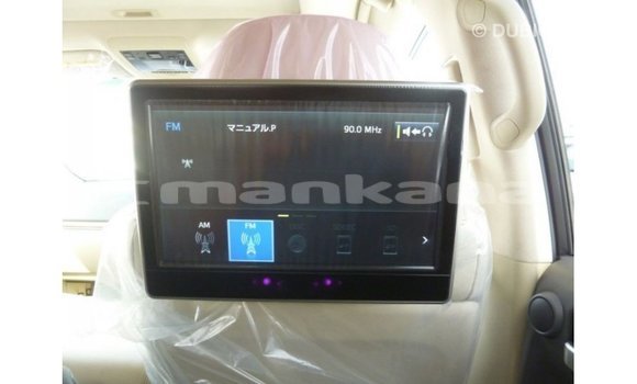 Buy Import Toyota Land Cruiser White Car in Import - Dubai in Abhasia Buy Import Toyota Land Cruiser White Car in Import - Dubai in Abhasia