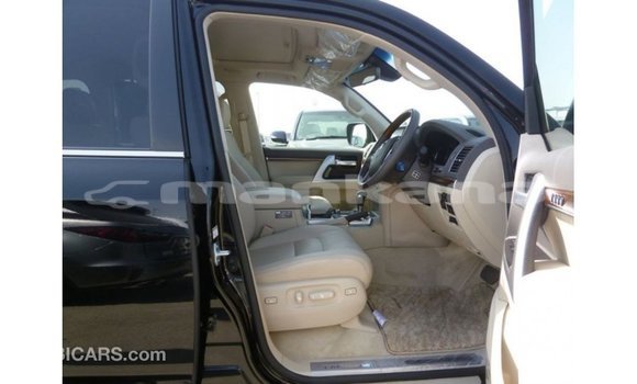Buy Import Toyota Land Cruiser Black Car in Import - Dubai in Abhasia Buy Import Toyota Land Cruiser Black Car in Import - Dubai in Abhasia