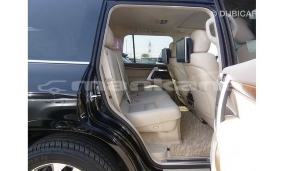 Buy Import Toyota Land Cruiser Black Car in Import - Dubai in Abhasia Buy Import Toyota Land Cruiser Black Car in Import - Dubai in Abhasia