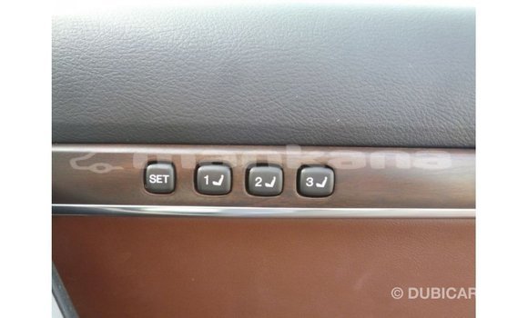 Buy Import Toyota Land Cruiser White Car in Import - Dubai in Abhasia Buy Import Toyota Land Cruiser White Car in Import - Dubai in Abhasia