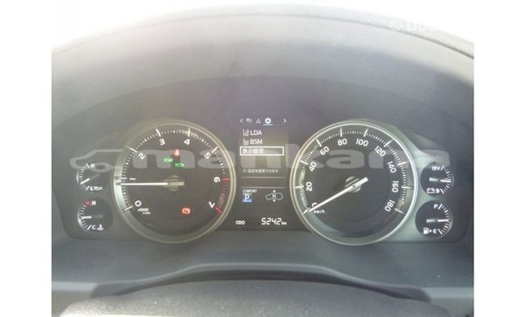 Buy Import Toyota Land Cruiser White Car in Import - Dubai in Abhasia Buy Import Toyota Land Cruiser White Car in Import - Dubai in Abhasia