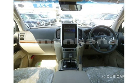 Buy Import Toyota Land Cruiser Brown Car in Import - Dubai in Abhasia Buy Import Toyota Land Cruiser Brown Car in Import - Dubai in Abhasia