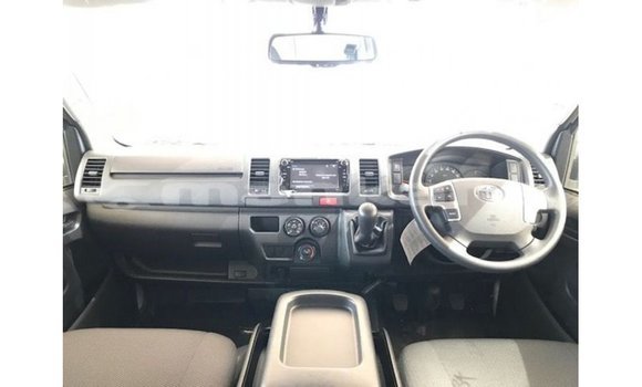 Buy Import Toyota Hiace White Car in Import - Dubai in Abhasia Buy Import Toyota Hiace White Car in Import - Dubai in Abhasia