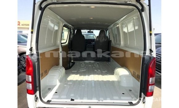 Buy Import Toyota Hiace White Car in Import - Dubai in Abhasia Buy Import Toyota Hiace White Car in Import - Dubai in Abhasia