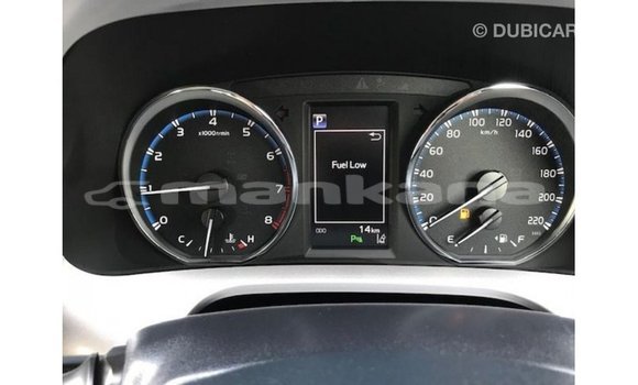 Buy Import Toyota HiAce White Truck in Import - Dubai in Abhasia Buy Import Toyota HiAce White Truck in Import - Dubai in Abhasia