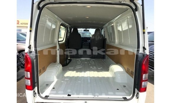 Buy Import Toyota Hiace White Car in Import - Dubai in Abhasia Buy Import Toyota Hiace White Car in Import - Dubai in Abhasia