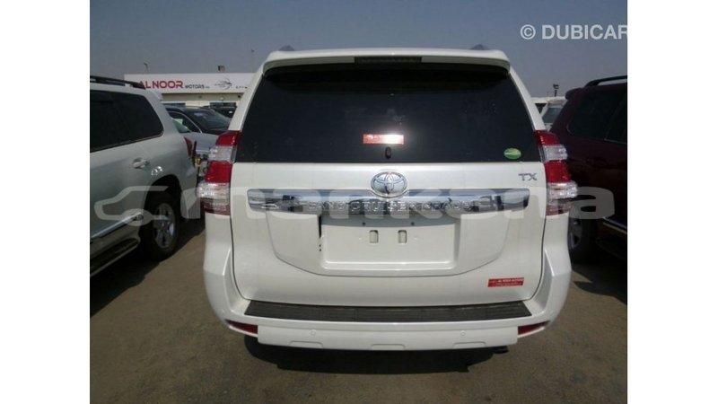 Big with watermark toyota prado abhasia import dubai 2842