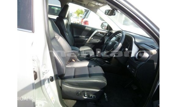 Buy Import Toyota HiAce Other Truck in Import - Dubai in Abhasia Buy Import Toyota HiAce Other Truck in Import - Dubai in Abhasia