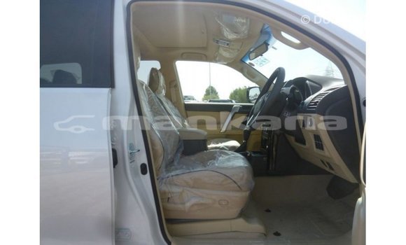 Buy Import Toyota Prado White Car in Import - Dubai in Abhasia Buy Import Toyota Prado White Car in Import - Dubai in Abhasia